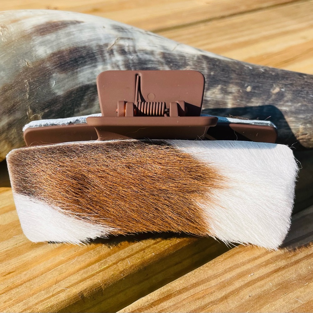Claw Hair Clip with Cowhide